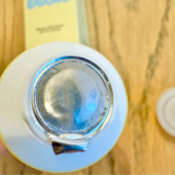 Bask Sheer Moisturizing Sunscreen Broad Spectrum SPF 30 Lotion New Never Opened - Picture 8 of 8